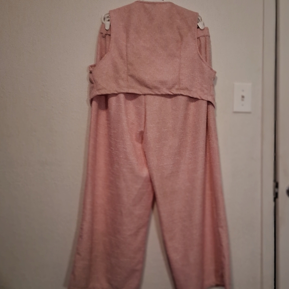 Gorgeous Shein Curve 2X Pink Faux Tweed 2-Piece Wide Leg Suit - Picture 8 of 8
